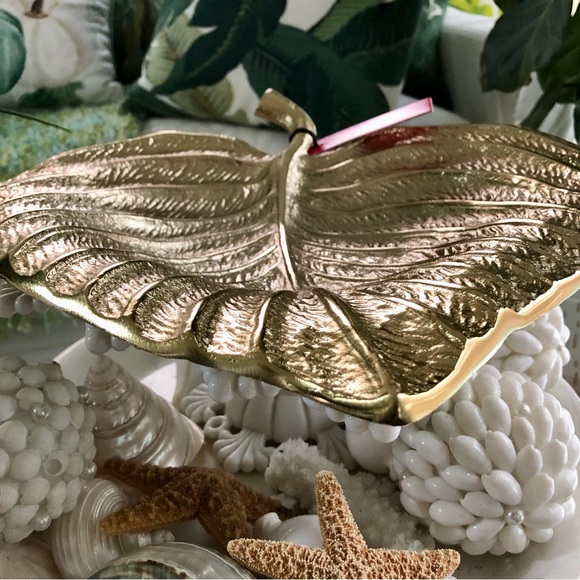 NWT Large Gold Tropical Leaf Display Bowl - Picture 2 of 8